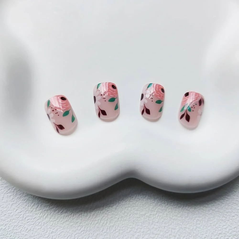Floral Coral Press On Nails